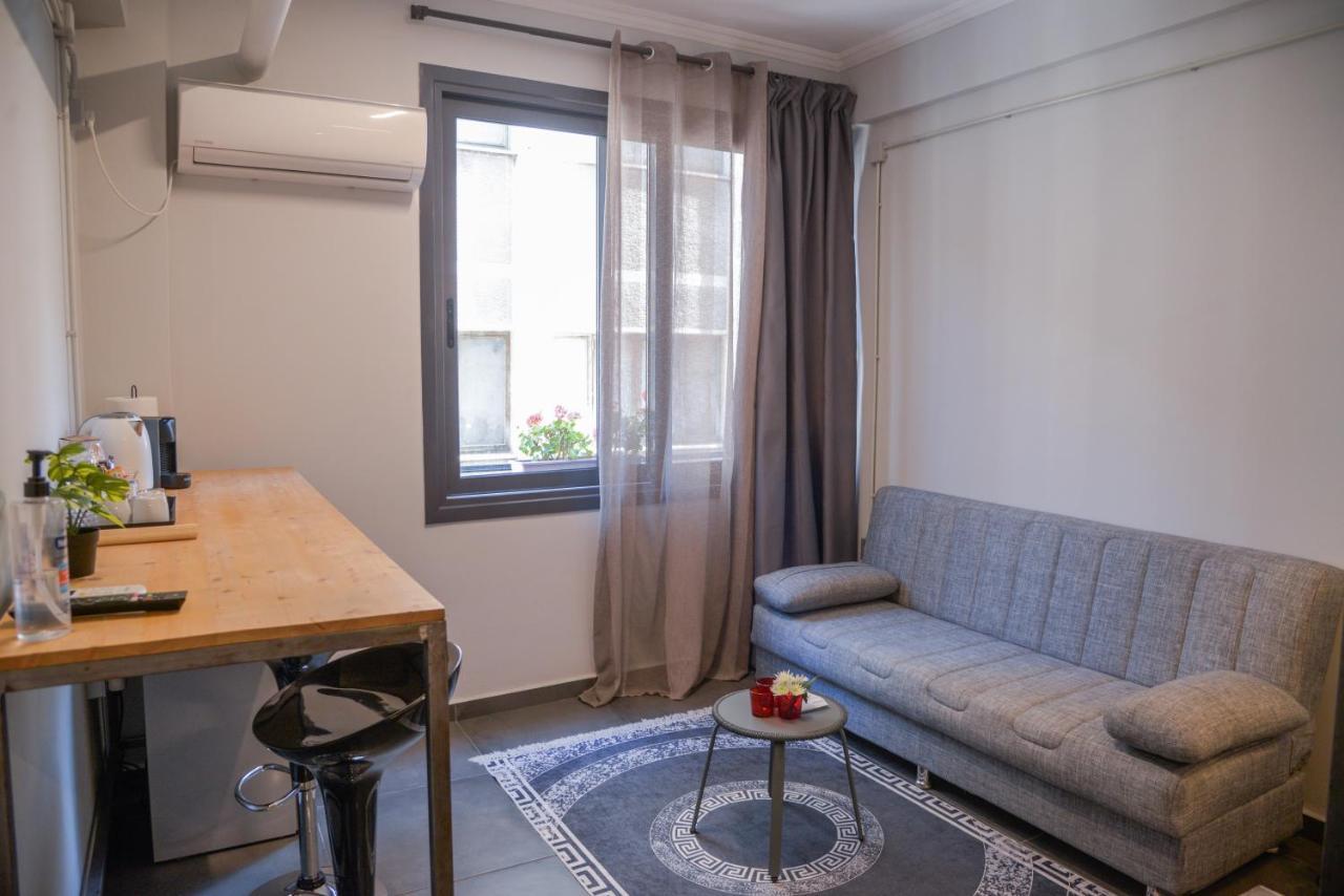 Virginia'S Boutique Apartments Athen Exterior foto